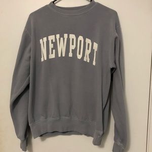 Newport sweater- Brandy Melville